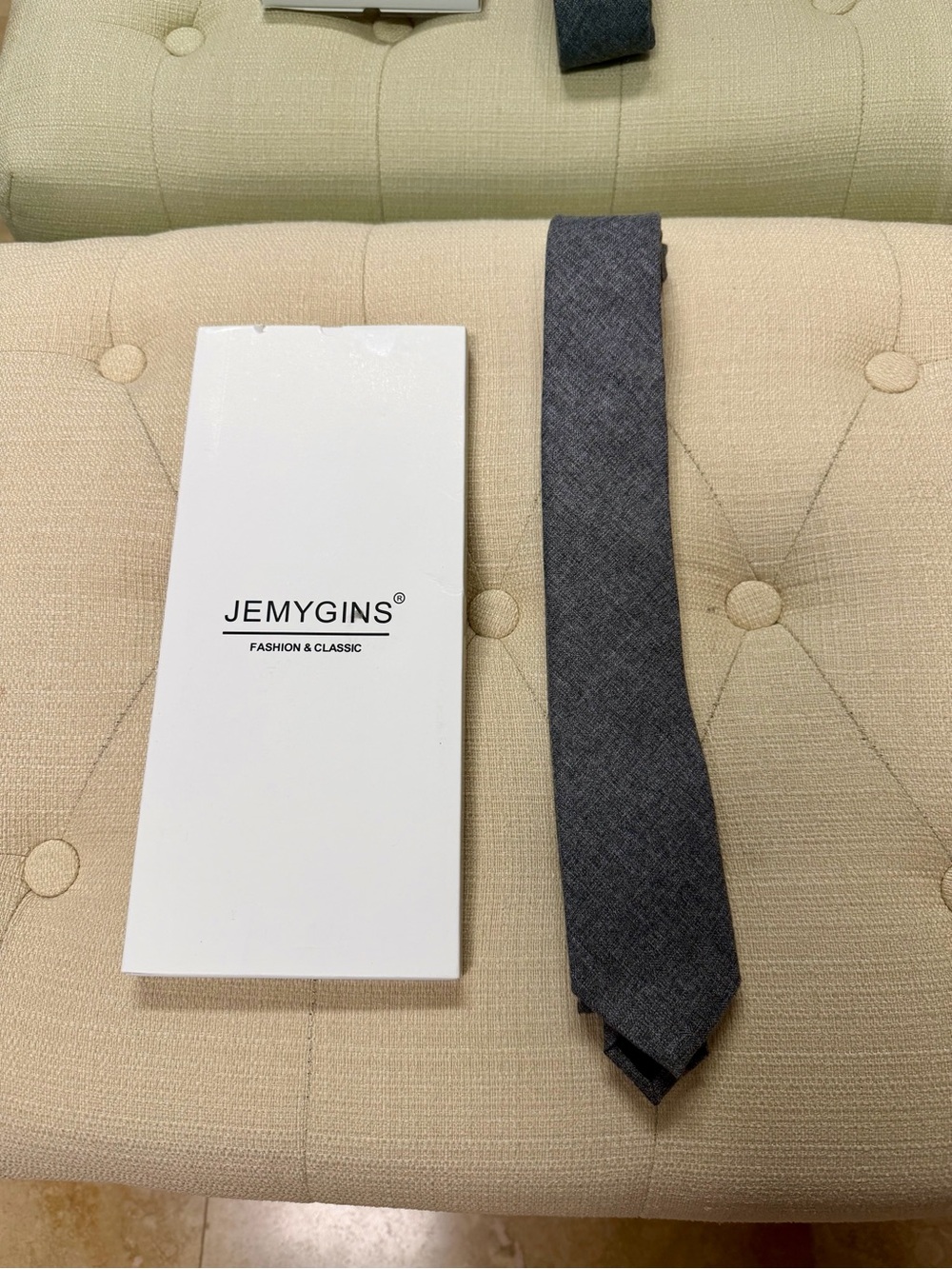 Men's Charcoal Gray Slim Tie - 57 in L and 2 1/4 to 2 1/2 W